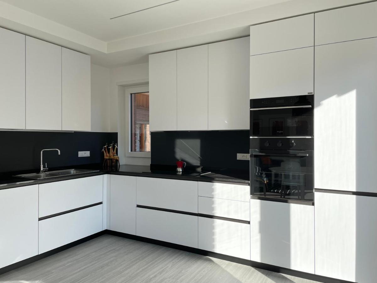 Domus Fersina Apartment Trento Bagian luar foto