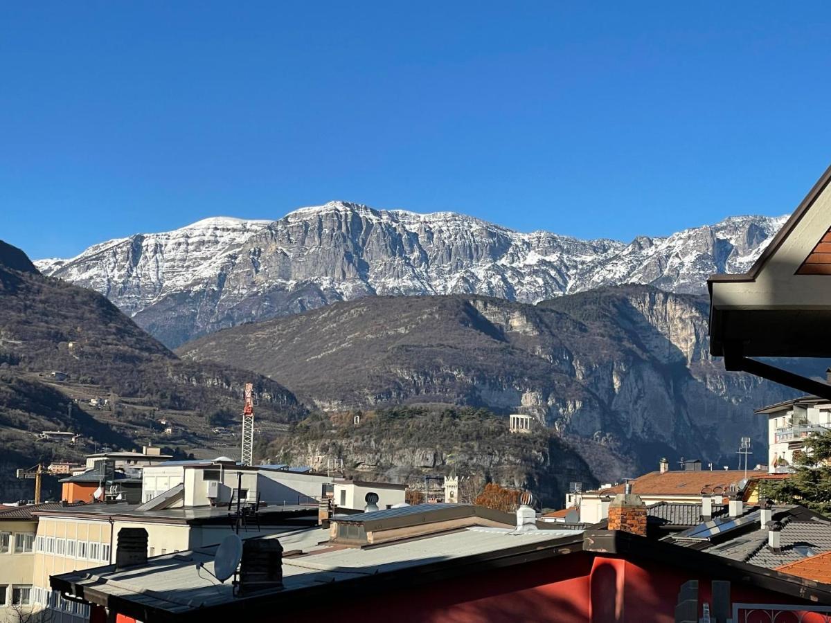 Domus Fersina Apartment Trento Bagian luar foto